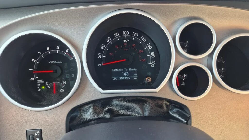 Toyota Sequoia PLATINUM* V8* JBL* КОЖА* ПОДГРЕВ* КАМЕРА* ШИБИДАХ, снимка 11 - Автомобили и джипове - 55115873