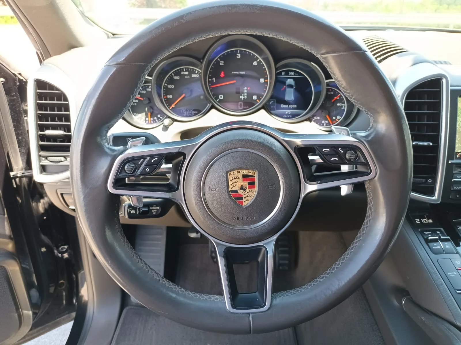 Porsche Cayenne Facelift /Дистроник/Панорама, снимка 10 - Автомобили и джипове - 55262482