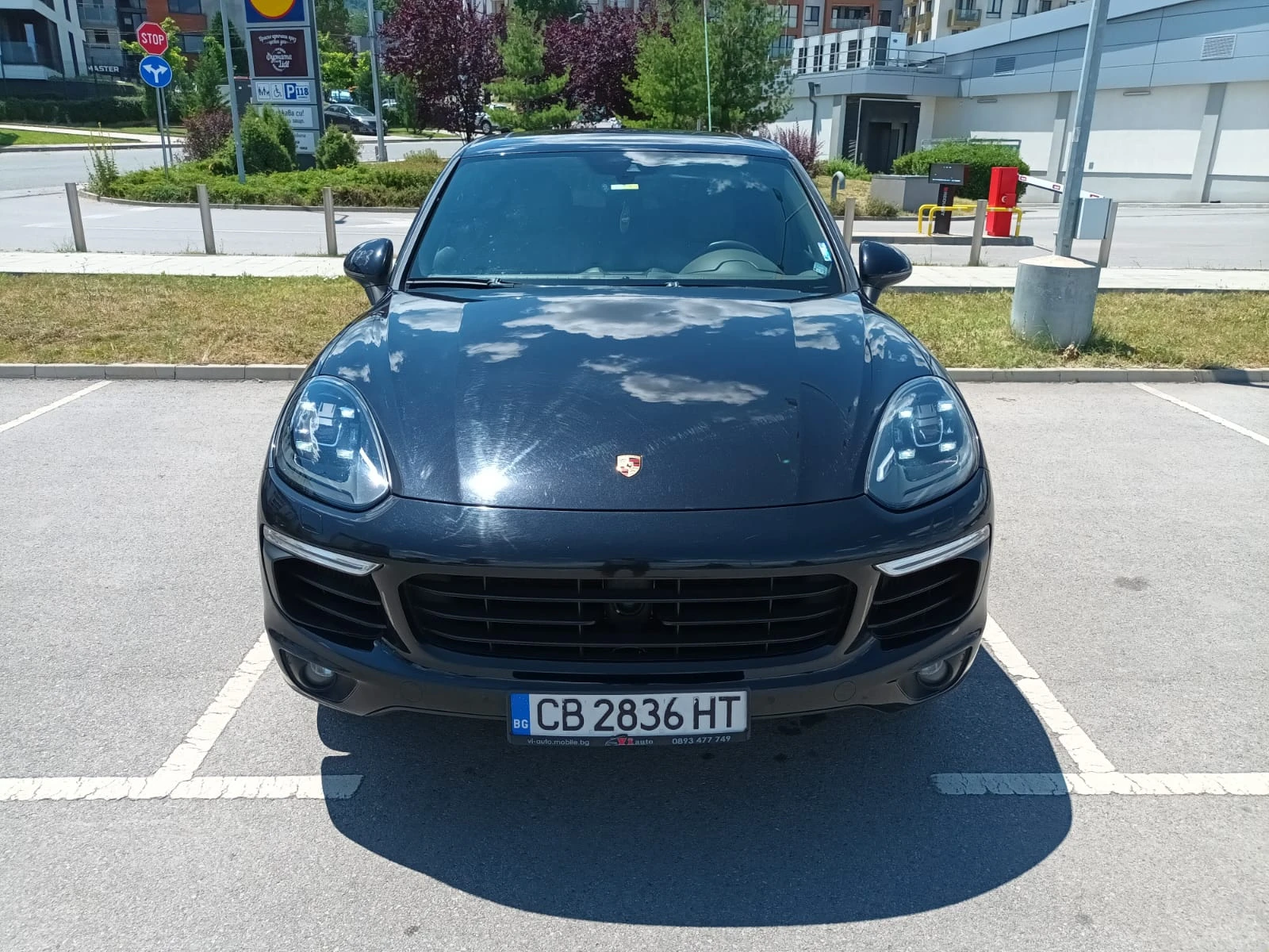Porsche Cayenne Facelift /Дистроник/Панорама, снимка 2 - Автомобили и джипове - 55262482