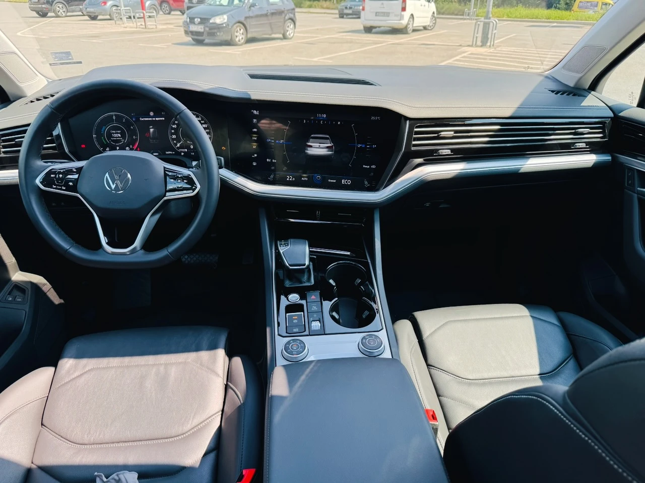 VW Touareg Elegance eHybrid, снимка 16 - Автомобили и джипове - 55357436