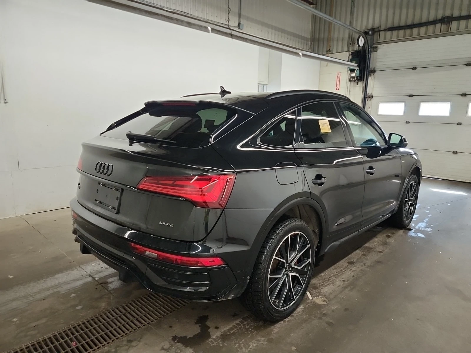 Audi Q5 PROGRESSIV / АМБИЕНТ / 360 / ДИСТРОНИК , снимка 3 - Автомобили и джипове - 55846937