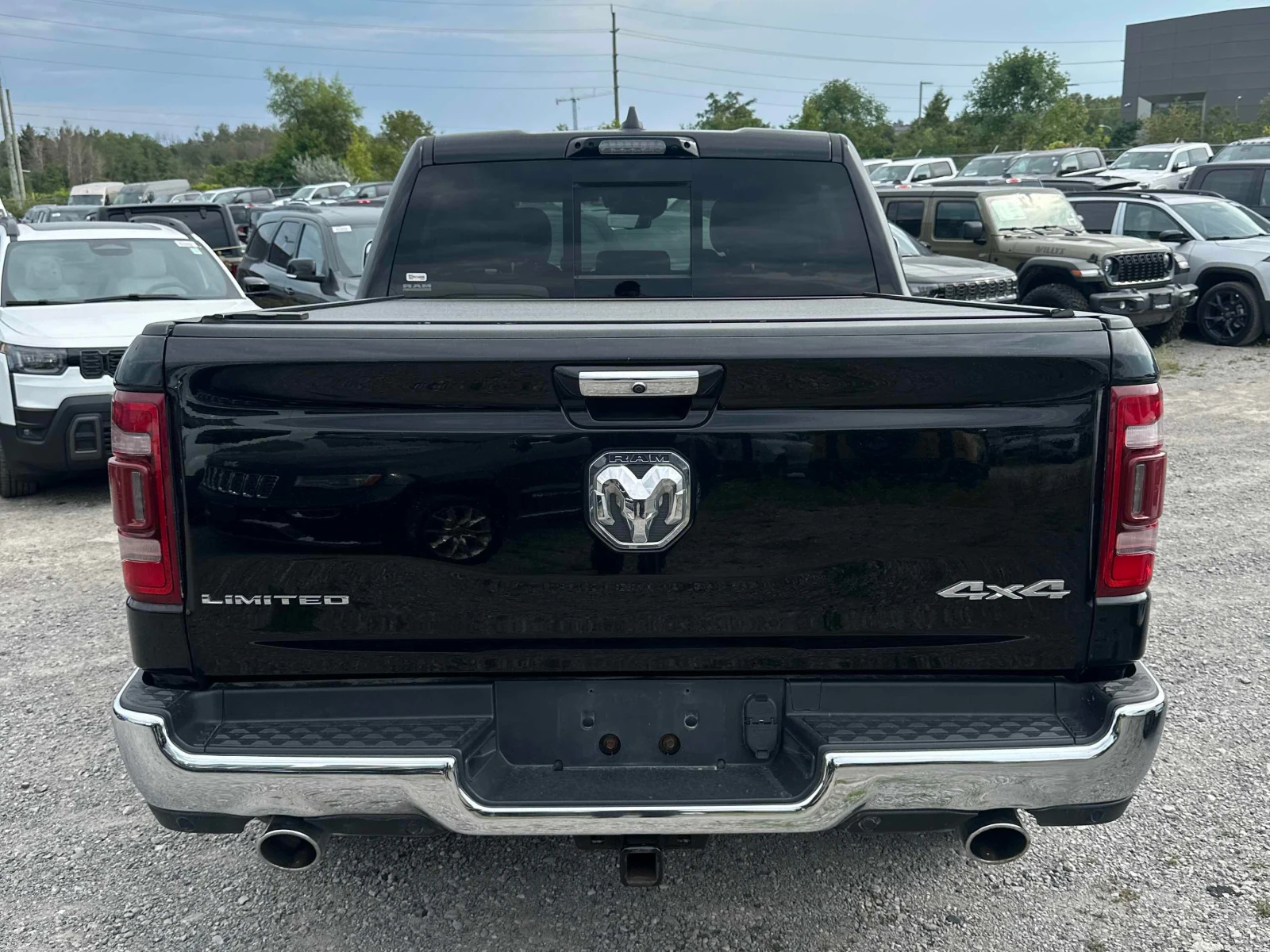 Dodge RAM 1500 * Limited * АВТОКРЕДИТ БЕЗ ПЪРВОНАЧАЛНА ВНОСКА* , снимка 4 - Автомобили и джипове - 55847818