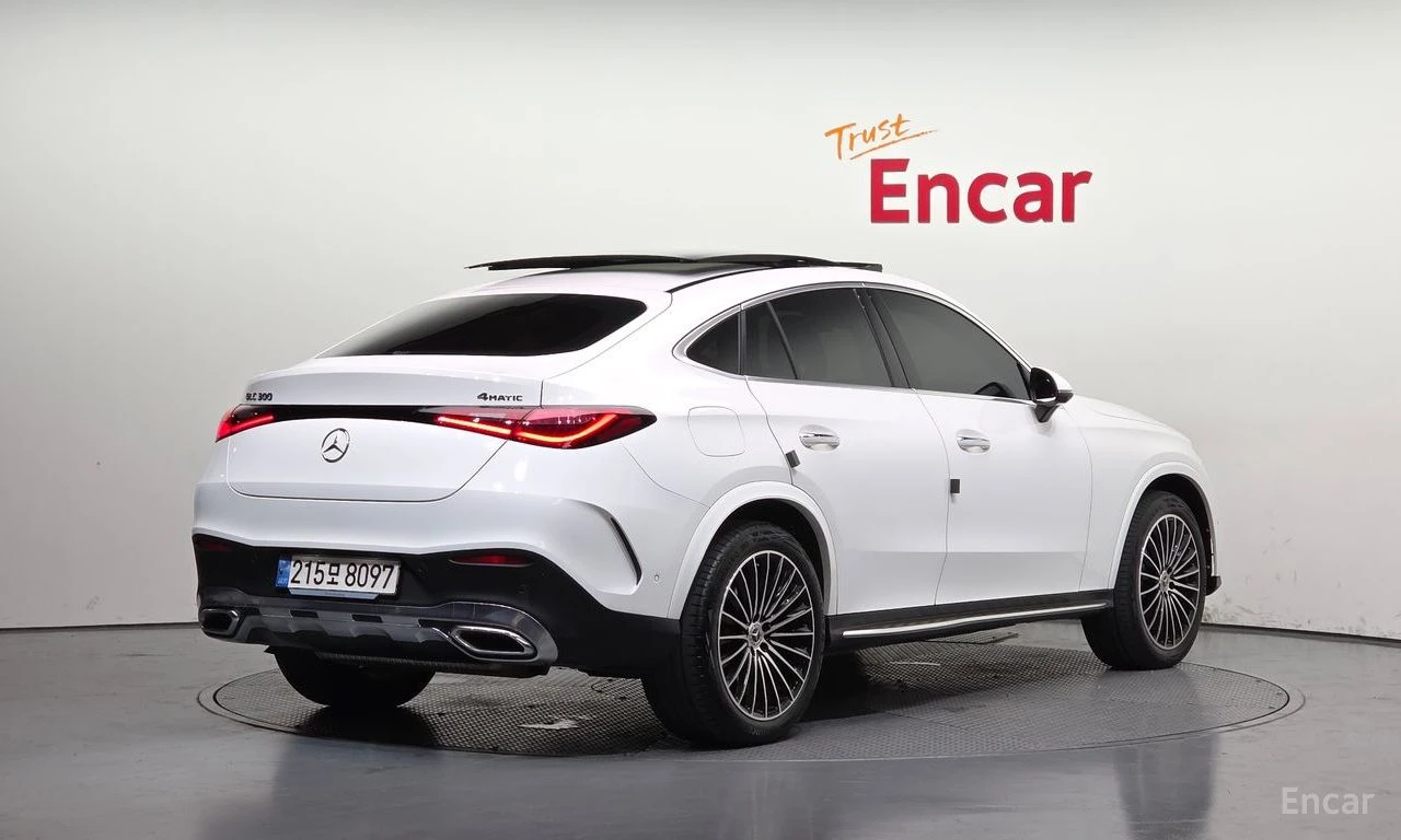 Mercedes-Benz GLC 300 COUPE* 4MATIC* BURMESTER* ХЕДЪП* 360* КРАЙНА ЦЕНА, снимка 4 - Автомобили и джипове - 55995567