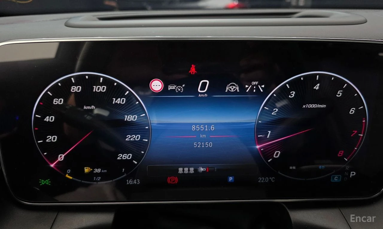 Mercedes-Benz GLC 300 COUPE* 4MATIC* BURMESTER* ХЕДЪП* 360* КРАЙНА ЦЕНА, снимка 11 - Автомобили и джипове - 55995567
