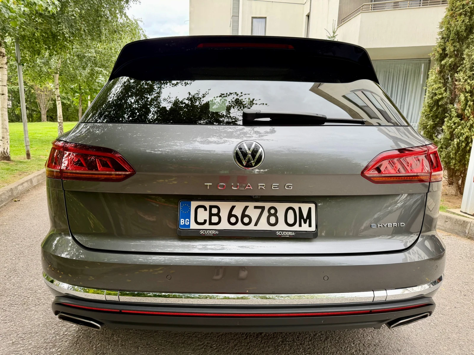 VW Touareg 3.0 Plug in Hybrid  Facelift, снимка 6 - Автомобили и джипове - 56273379