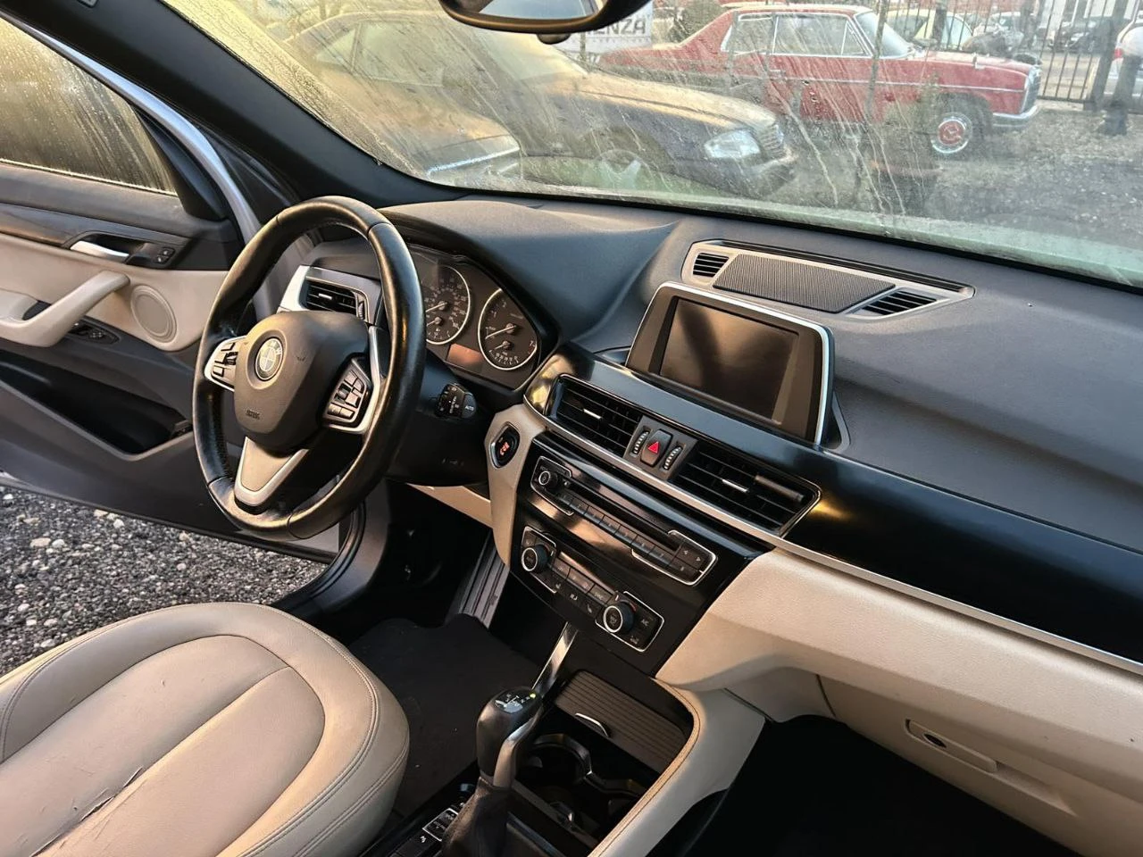 BMW X1 xDrive28i, снимка 6 - Автомобили и джипове - 56662680