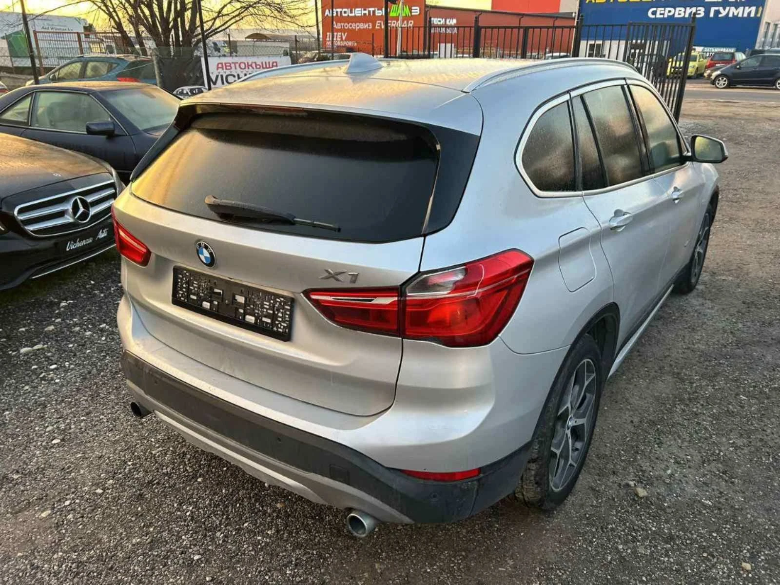 BMW X1 xDrive28i, снимка 4 - Автомобили и джипове - 56662680
