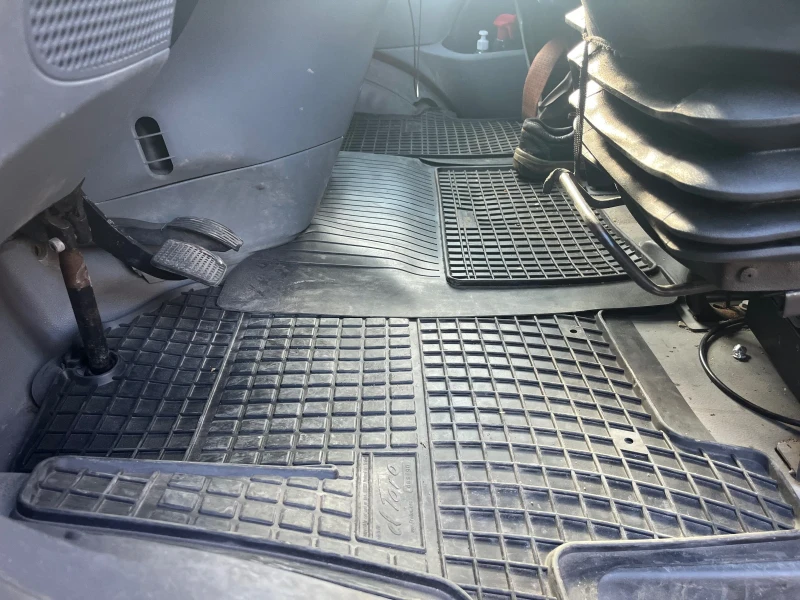 Iveco 35S18, снимка 9 - Бусове и автобуси - 52054687