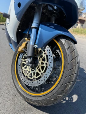 Обява за продажба на Honda Cbr 929RR Редовен ~4 200 лв. - изображение 8
