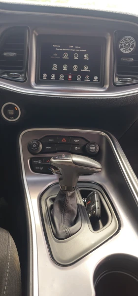 Dodge Challenger Sxt, снимка 7