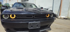 Dodge Challenger Sxt, снимка 1