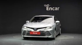 Toyota Camry 2.5 XLE HYBRID/PANORAMA/360CAM/FULL, снимка 3