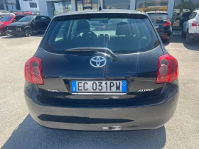 Toyota Auris 1.4DWD AVTOMAT , снимка 3