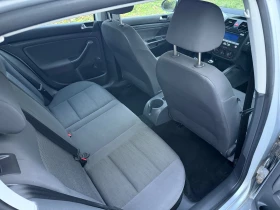 VW Golf 2.0 TDi 6скорости - 6800 лв. / 3476.78 € - 54168556 10
