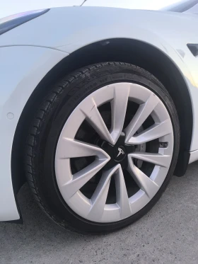 Tesla Model 3 Long Range Dual Motor | Auto.bg — изображение 8
