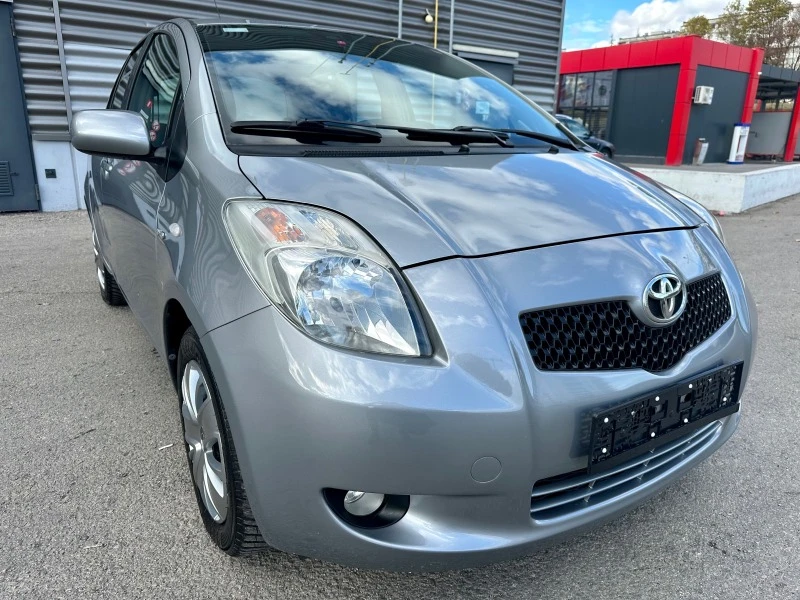 Toyota Yaris 1.4 D-4D, снимка 5 - Автомобили и джипове - 42933671