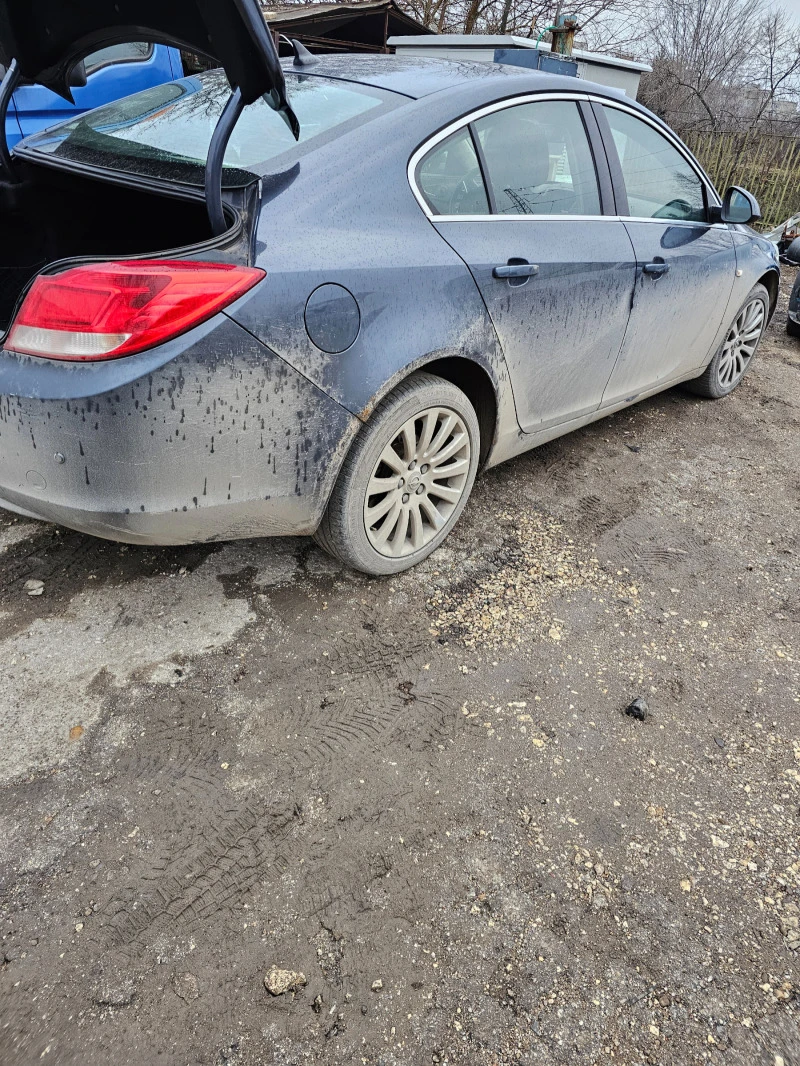 Opel Insignia 1.8 A18XER, снимка 2 - Автомобили и джипове - 44012792