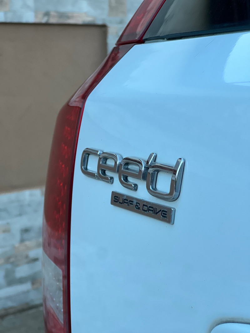 Kia Ceed 1.4i ECO Dynamic , снимка 8 - Автомобили и джипове - 45666648