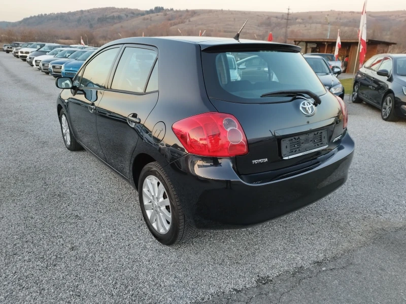 Toyota Auris 1.4DWD AVTOMAT , снимка 3 - Автомобили и джипове - 46851142