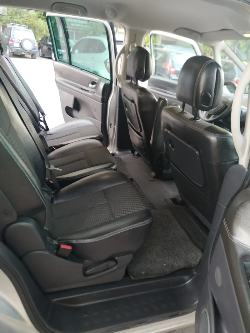 Renault Grand espace 2.0 dci, снимка 15 - Автомобили и джипове - 47337533