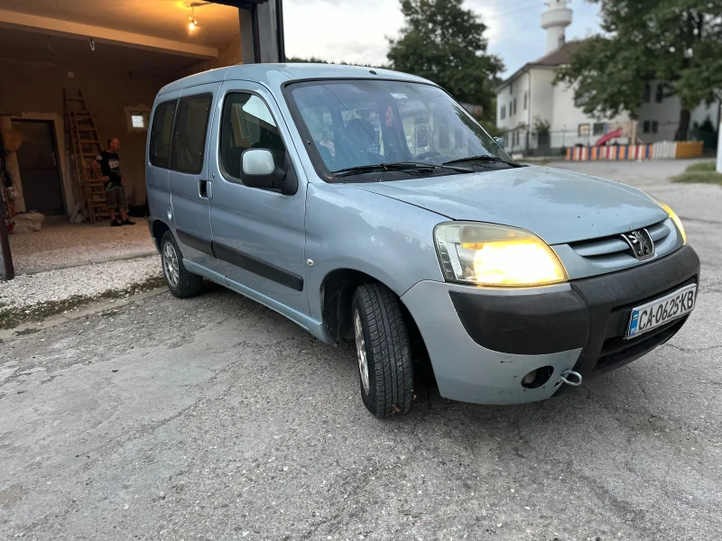 Peugeot Partner 1.6 HDI пътнически, снимка 7 - Автомобили и джипове - 47388582