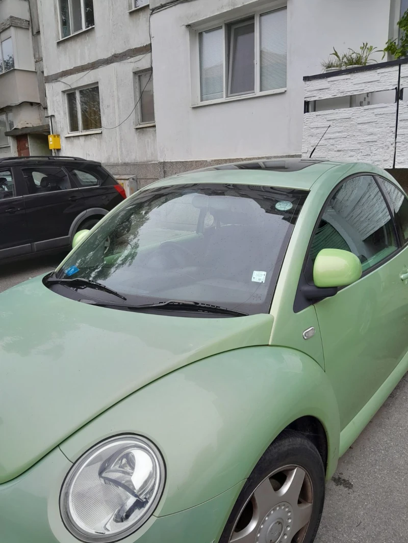 VW Beetle, снимка 1 - Автомобили и джипове - 47439024