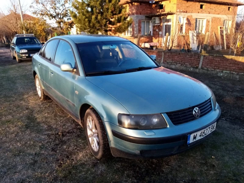 VW Passat, снимка 1 - Автомобили и джипове - 49592957