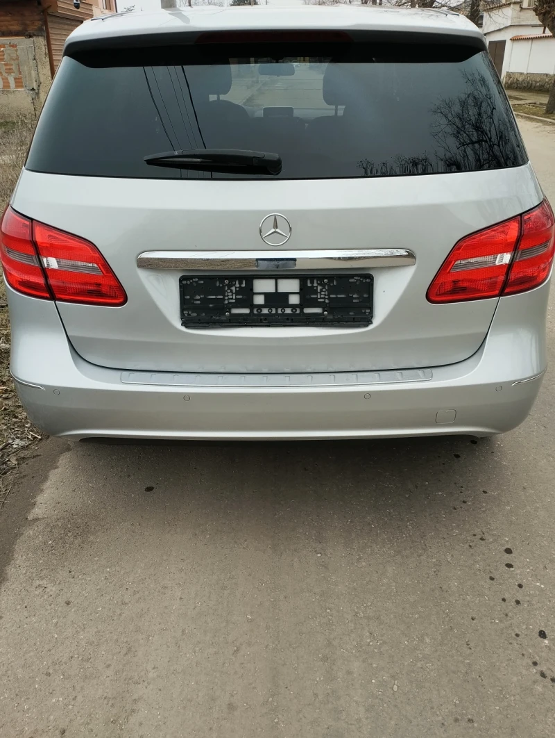 Mercedes-Benz B 200, снимка 4 - Автомобили и джипове - 49323510