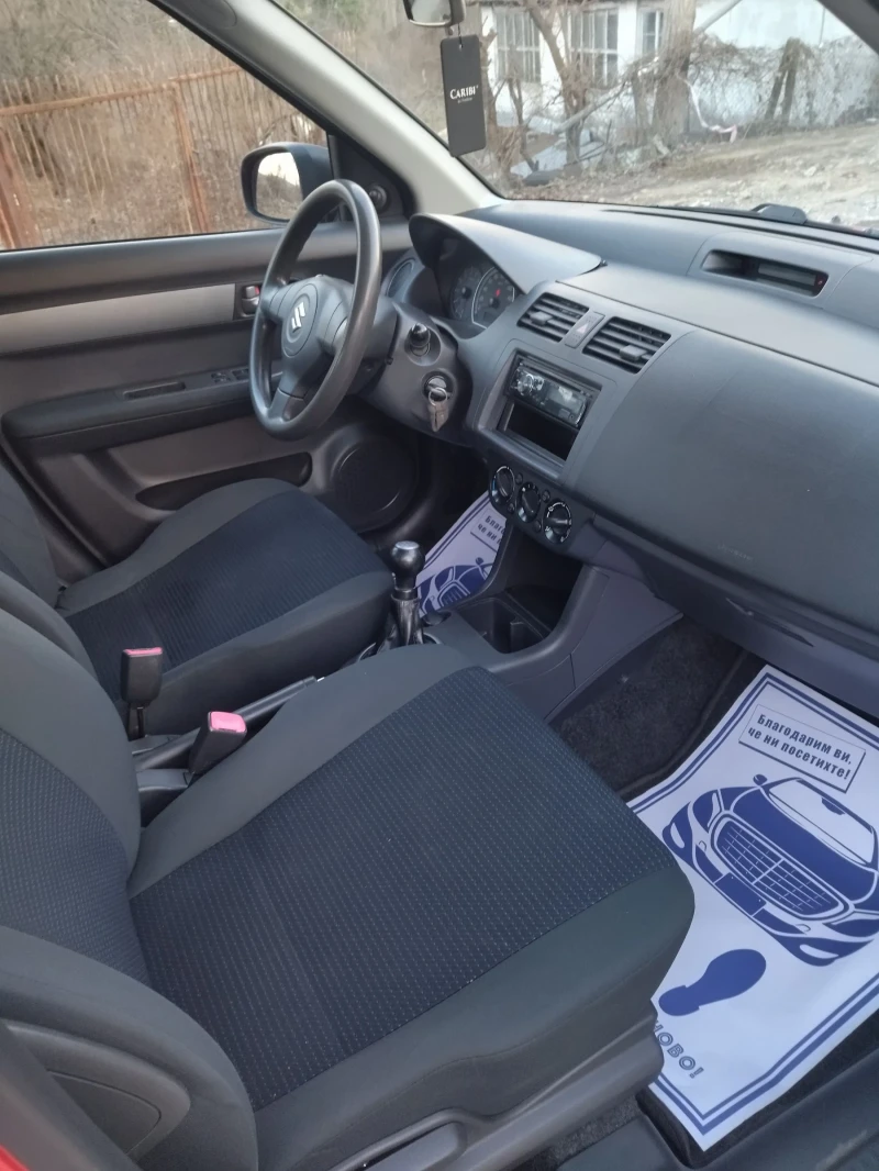 Suzuki Swift 1.3 Бензин , снимка 8 - Автомобили и джипове - 49534830