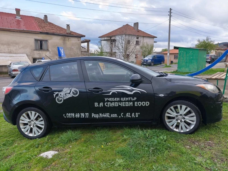 Mazda 3 2.2 MZR, снимка 5 - Автомобили и джипове - 52585477