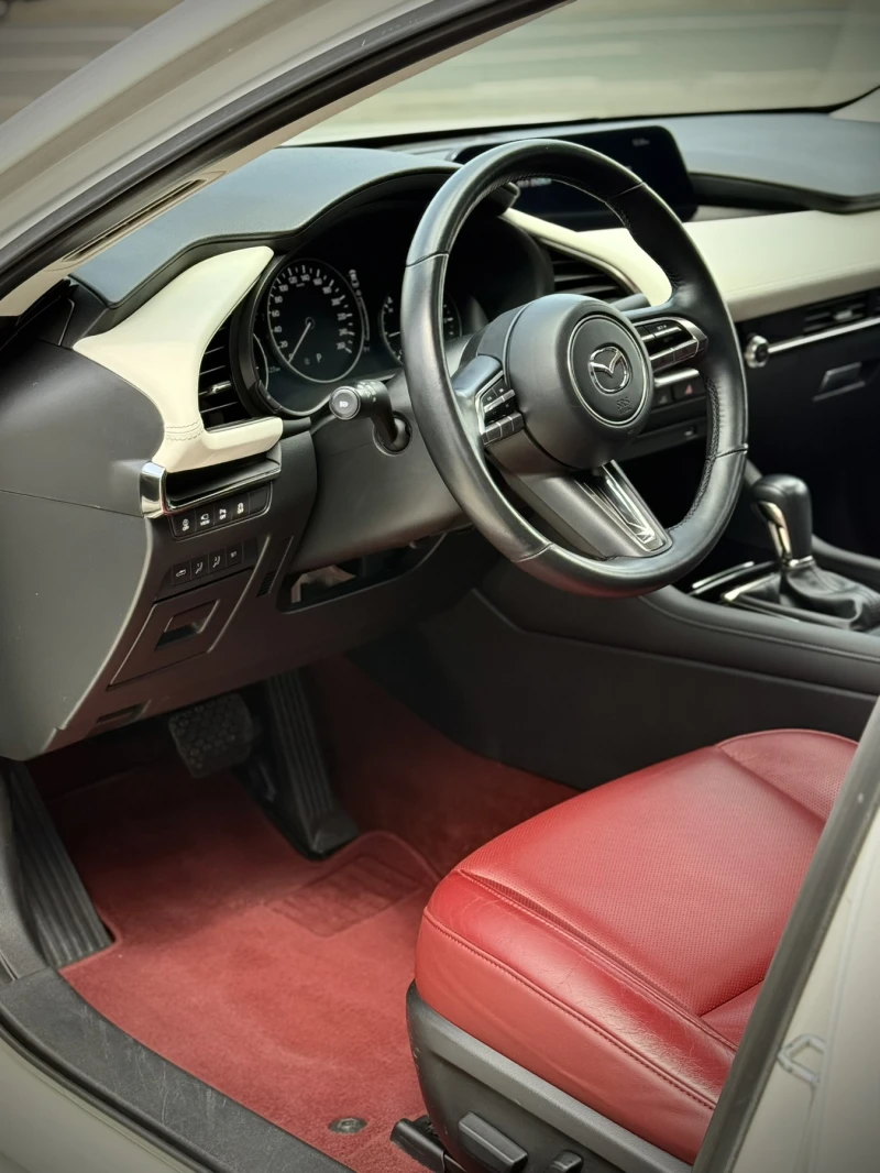 Mazda 3 GT TURBO AWD 100th Annyversary Edition, снимка 6 - Автомобили и джипове - 50746327