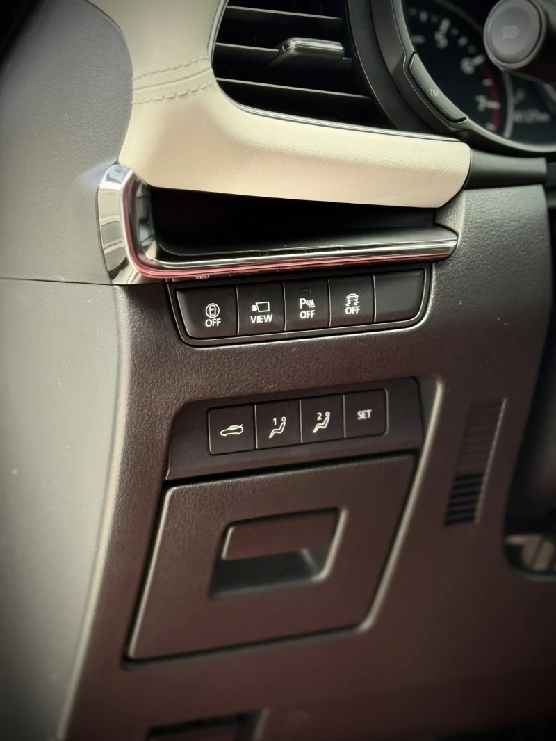 Mazda 3 GT TURBO AWD 100th Annyversary Edition, снимка 10 - Автомобили и джипове - 50746327