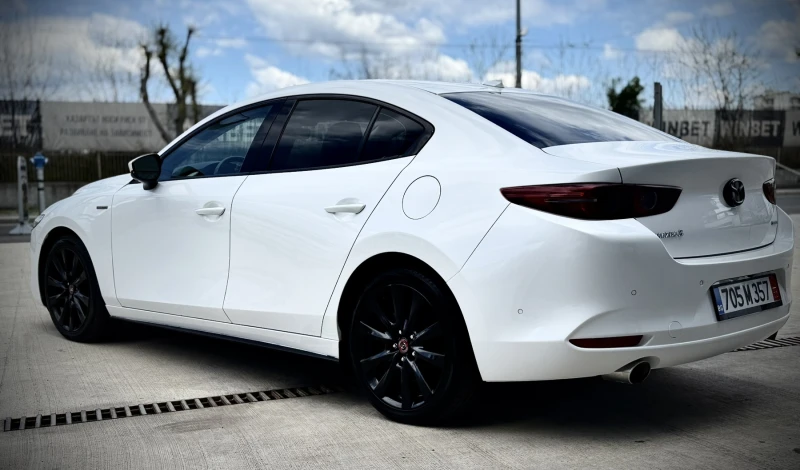 Mazda 3 GT TURBO AWD 100th Annyversary Edition, снимка 3 - Автомобили и джипове - 50746327