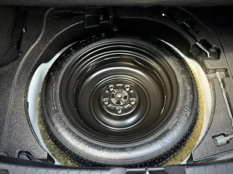 Mazda 3 GT TURBO AWD 100th Annyversary Edition, снимка 14 - Автомобили и джипове - 50746327