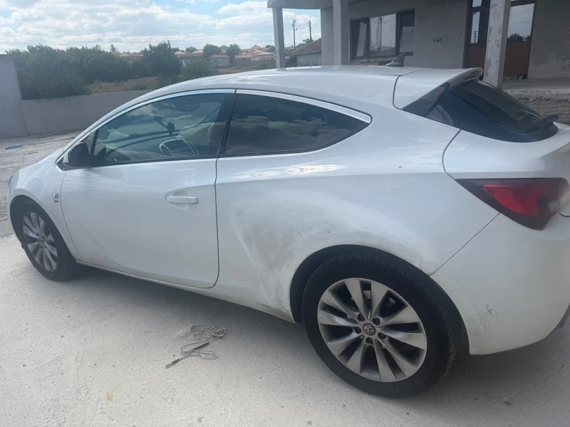 Opel Astra 2.0 Gtc Sri Cdti S/S, снимка 7 - Автомобили и джипове - 52627739