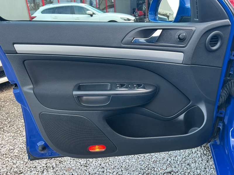 Skoda Octavia Facelift 1.8Т* 4х4* ШВЕЙЦАРИЯ* , снимка 15 - Автомобили и джипове - 52504096