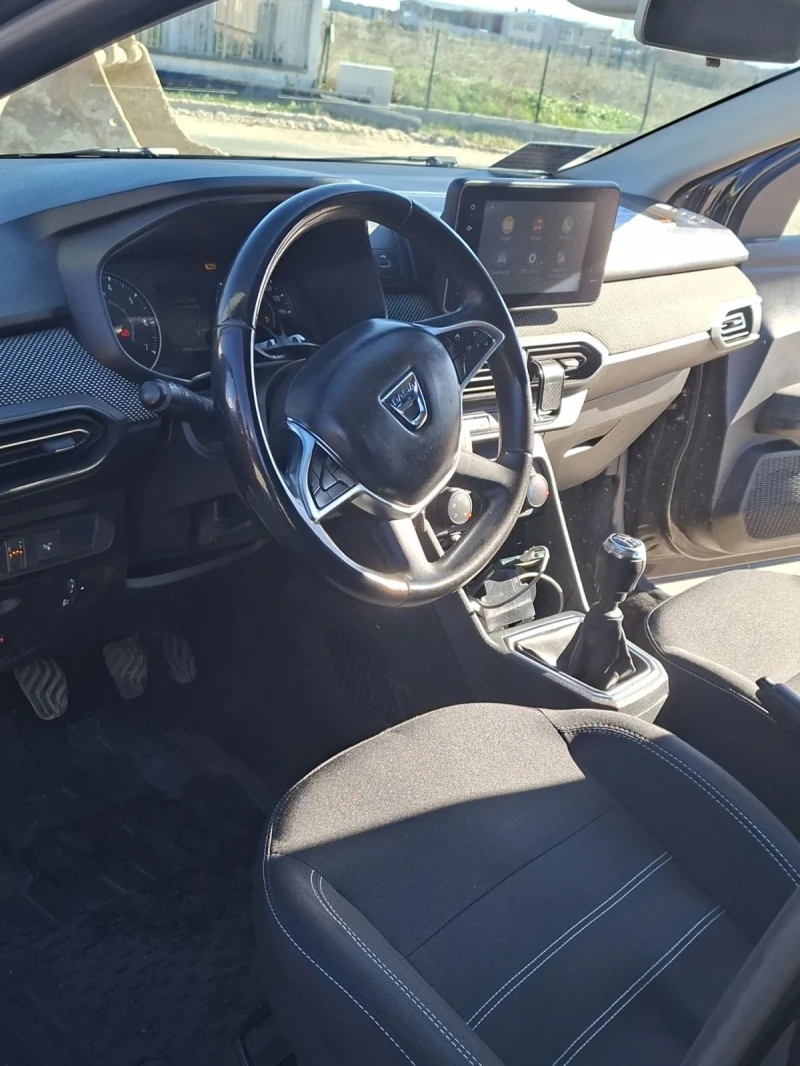 Dacia Sandero, снимка 7 - Автомобили и джипове - 52929735