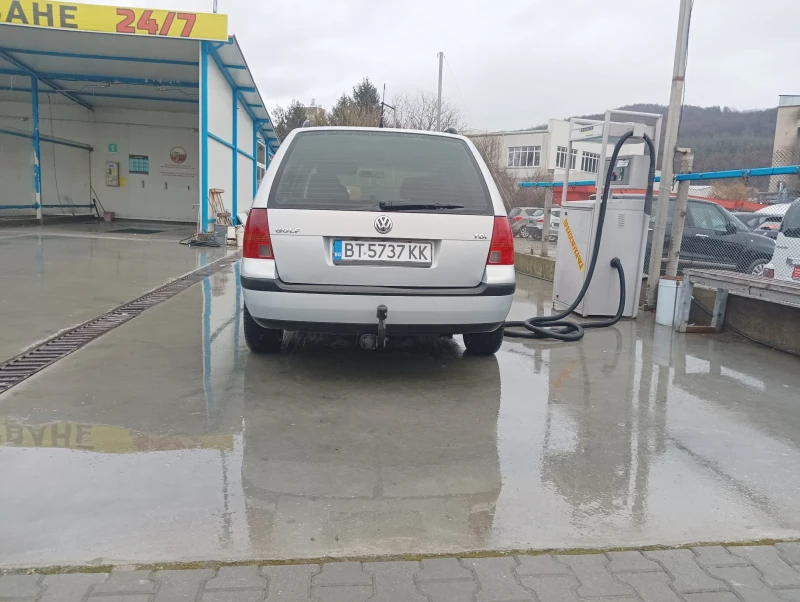 VW Golf, снимка 2 - Автомобили и джипове - 53447380