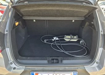 Renault Captur 1.6 Hybrid E-Tech R.S. Line, снимка 11 - Автомобили и джипове - 55445254