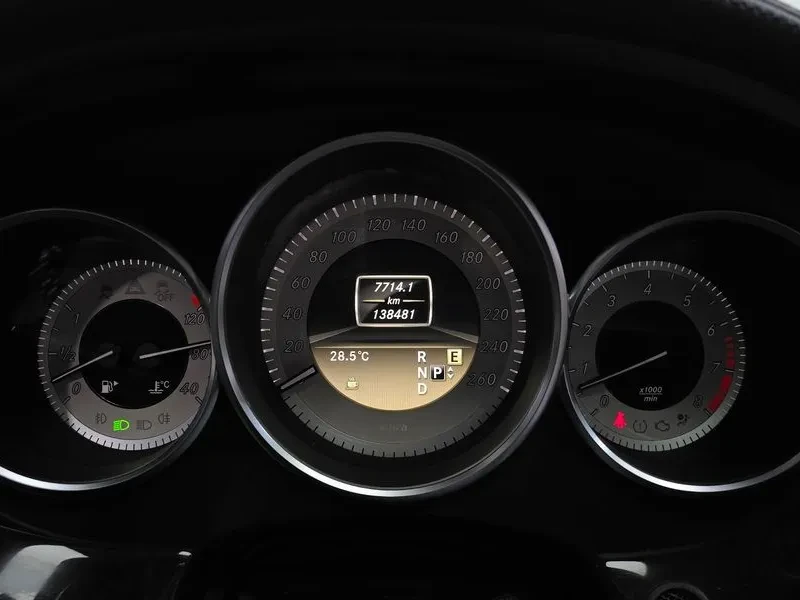 Mercedes-Benz CLS 350 Blue Efficiency, снимка 8 - Автомобили и джипове - 56072237