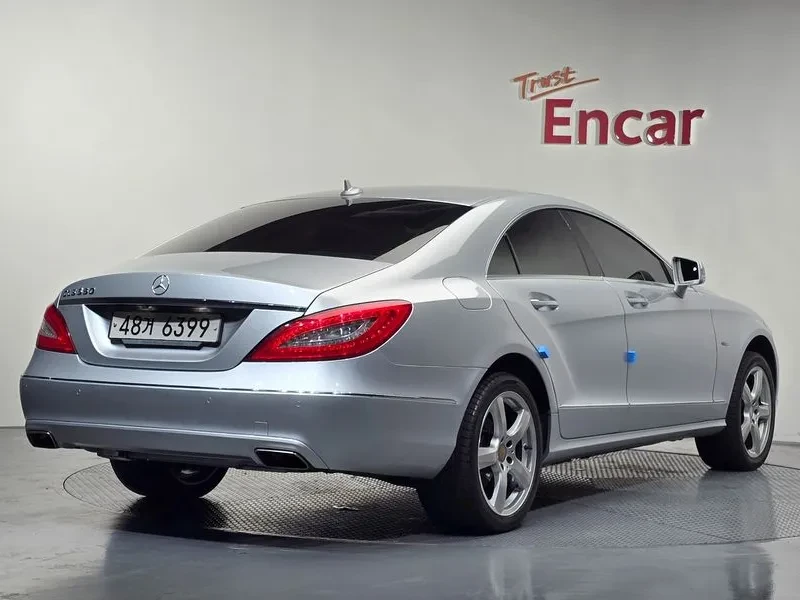 Mercedes-Benz CLS 350 Blue Efficiency, снимка 2 - Автомобили и джипове - 56072237