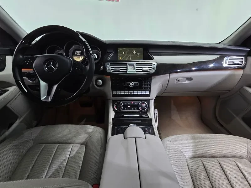 Mercedes-Benz CLS 350 Blue Efficiency, снимка 7 - Автомобили и джипове - 56072237