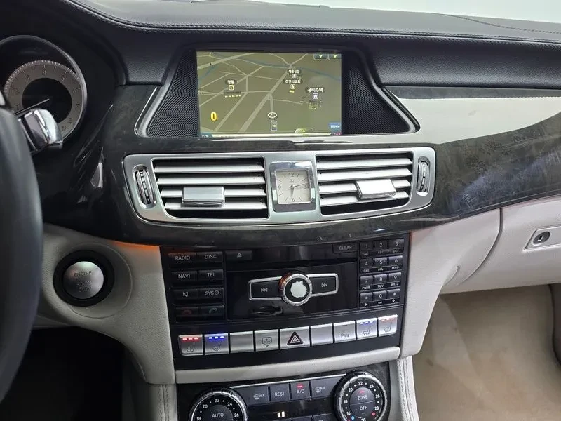 Mercedes-Benz CLS 350 Blue Efficiency, снимка 12 - Автомобили и джипове - 56072237