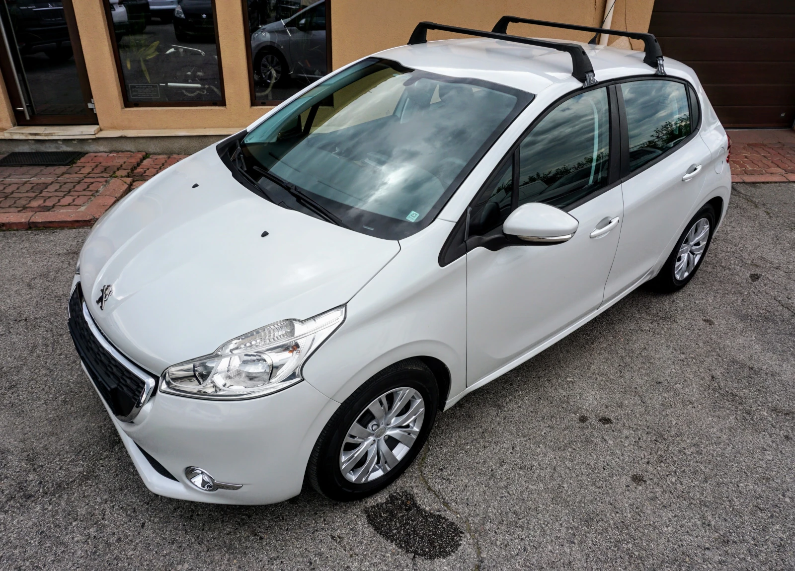 Peugeot 208 1.2i PURETECH ACTIVE, снимка 1
