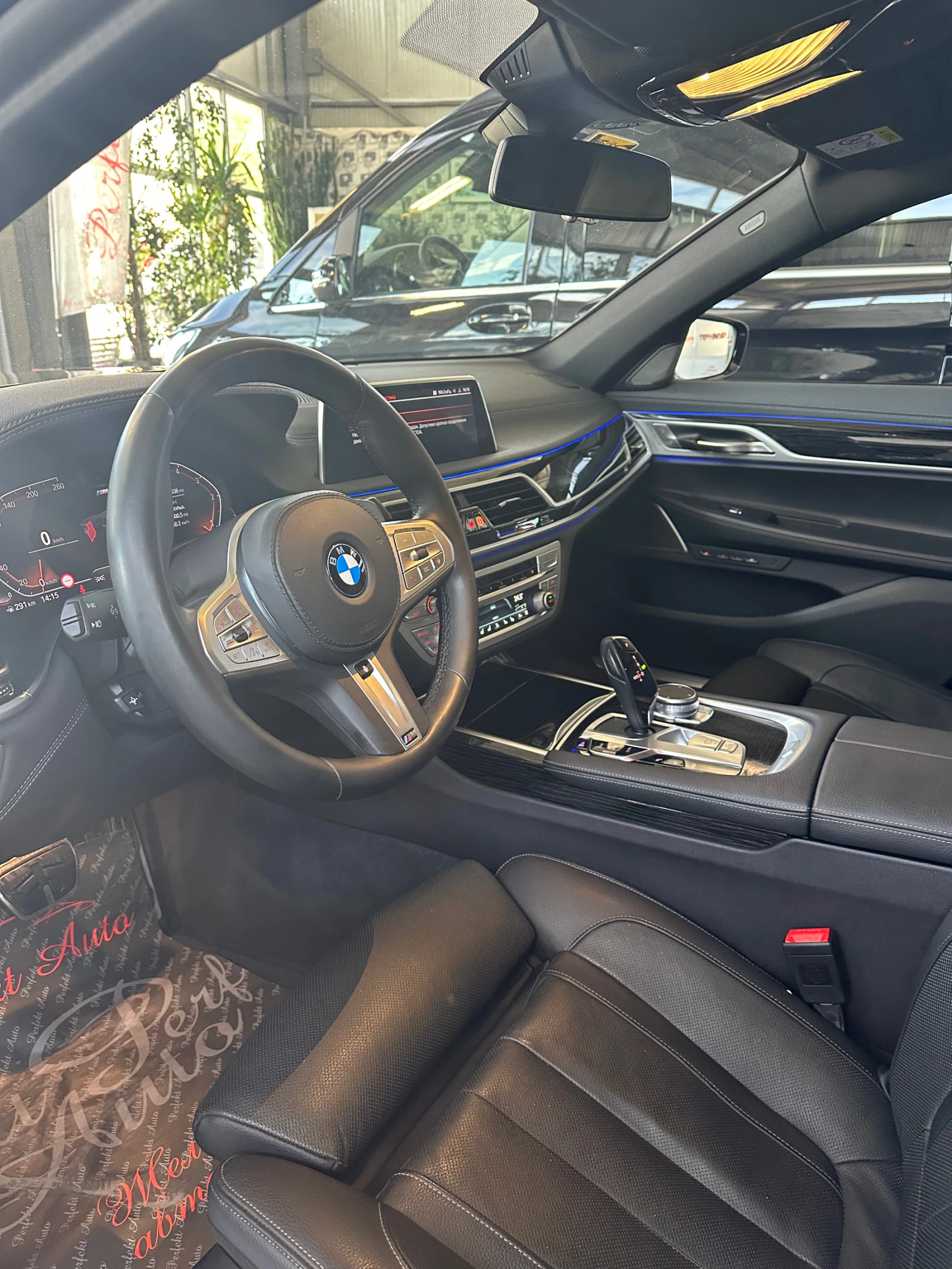 BMW 740 xDrive * FULL Екстри * M PACKET * HARMAN/KARDON* T - изображение 10