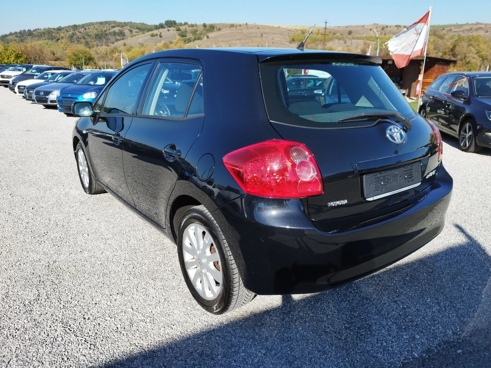 Toyota Auris 1.4DWD AVTOMAT  - изображение 3