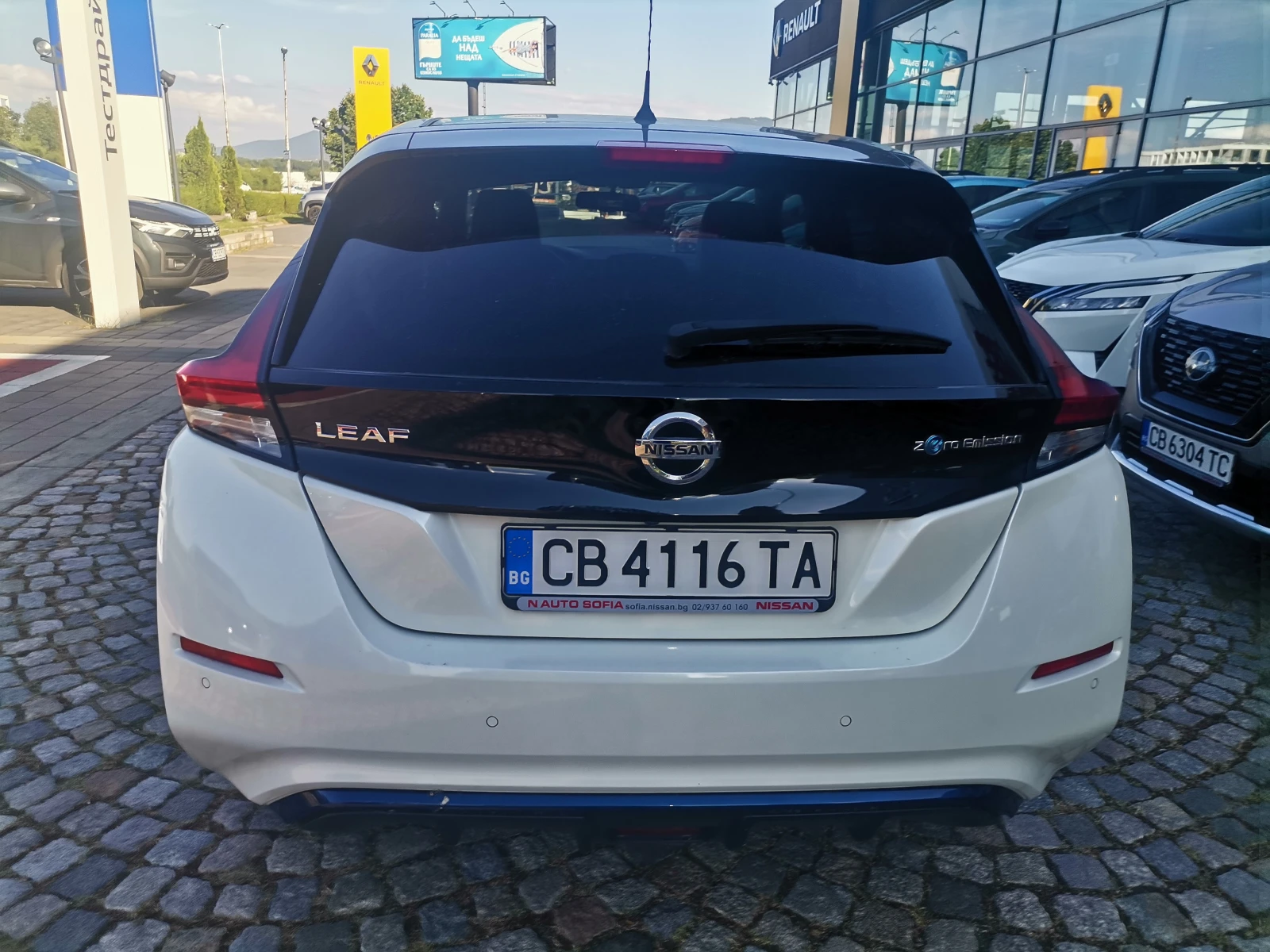 Nissan Leaf  Tekna Plus - изображение 4