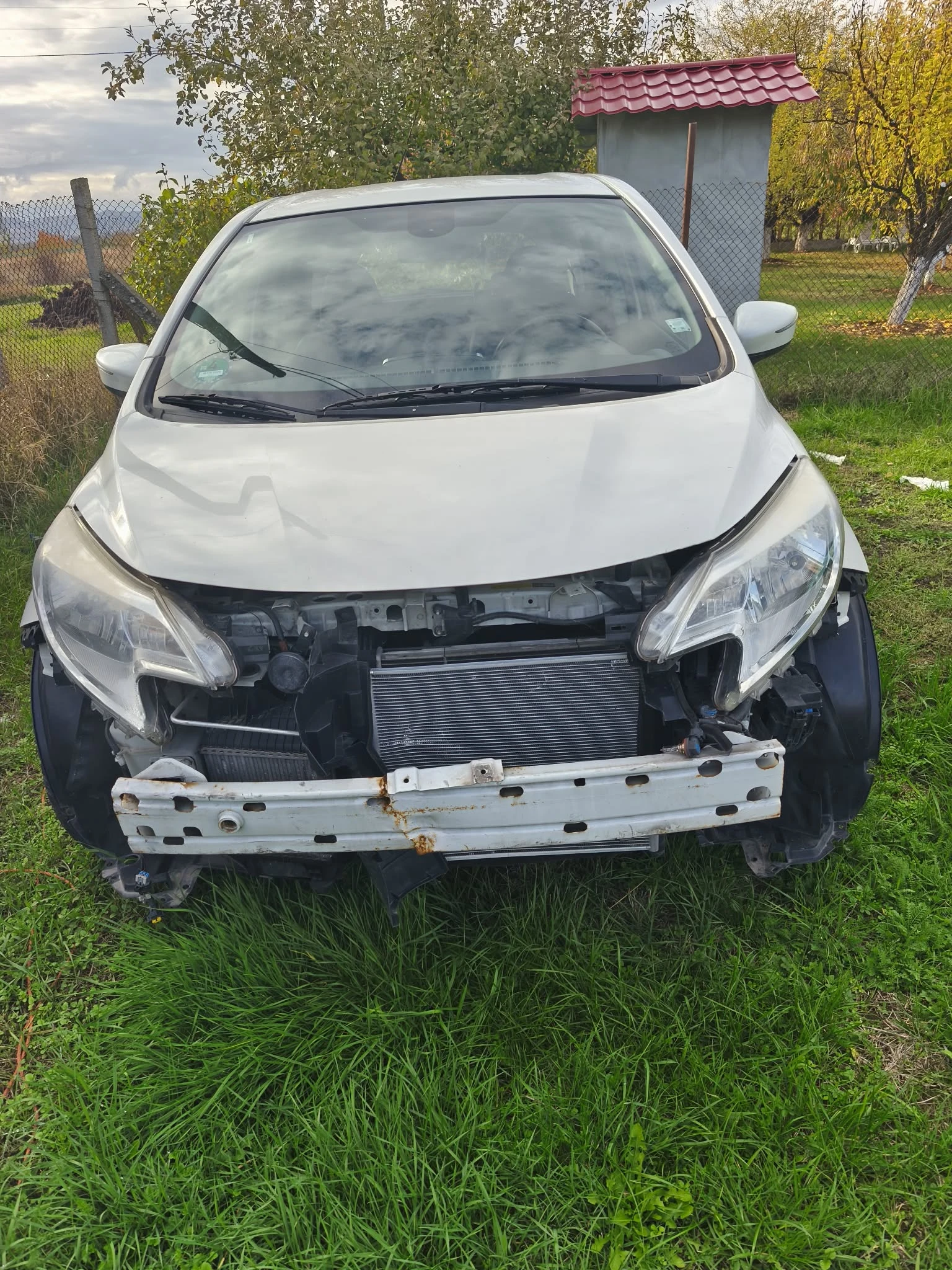 Nissan Note  - изображение 2