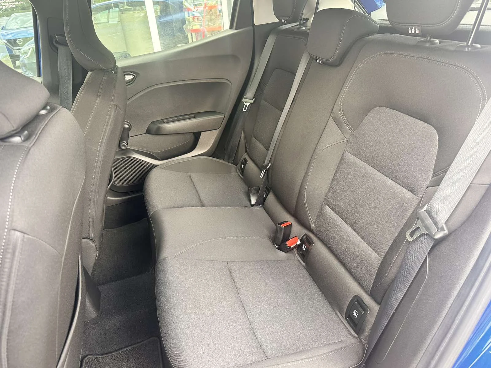 Renault Clio 1.0TCe/ 90�.�. | Mobile.bg � ����������� 13