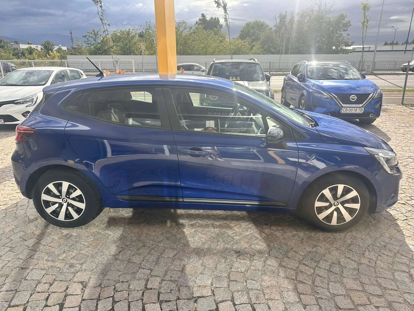 Renault Clio 1.0TCe/ 90к.с. - изображение 4